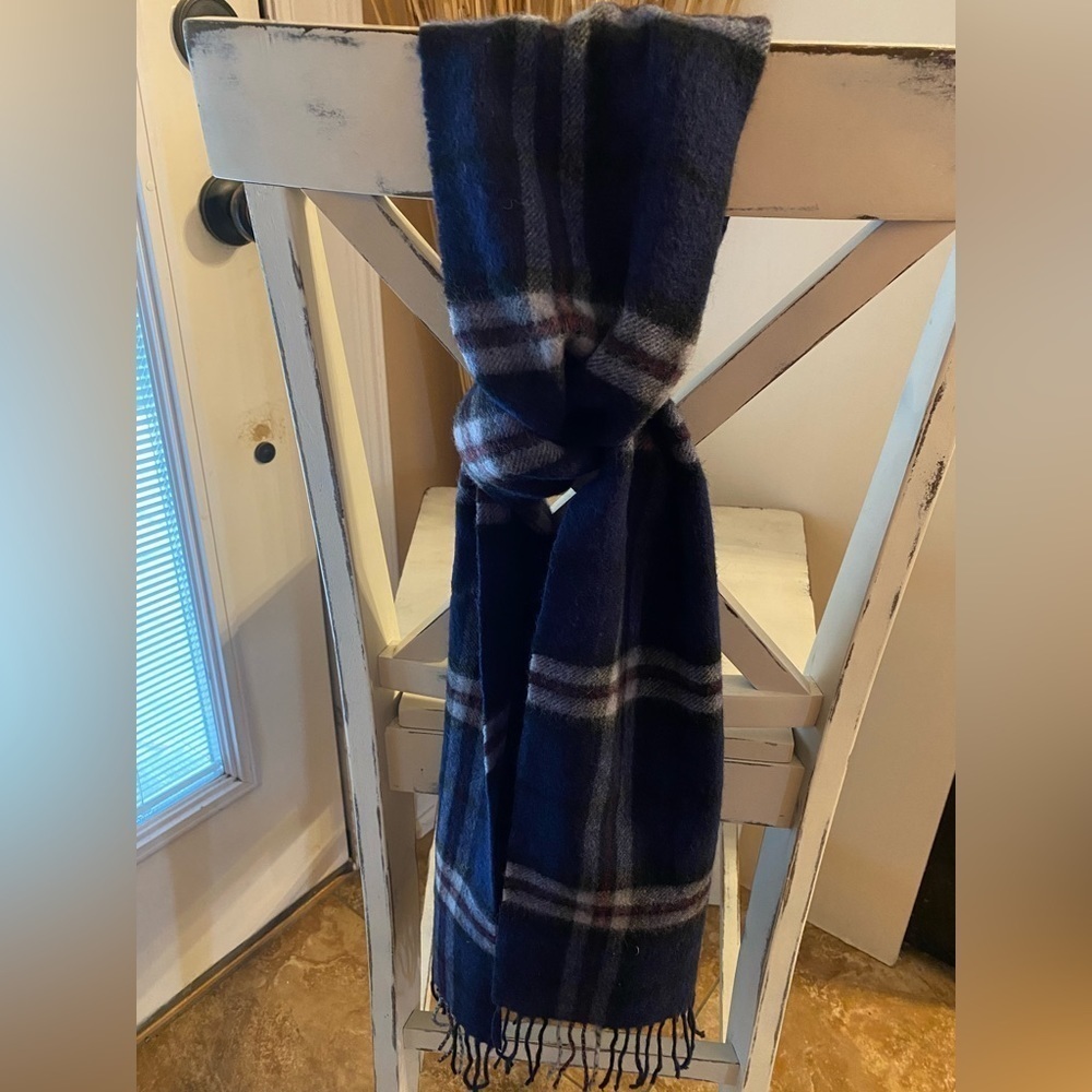 Edinburgh 100% Lambswool Plaid Scarf Blue Gray Tartan Fringed 65x10”